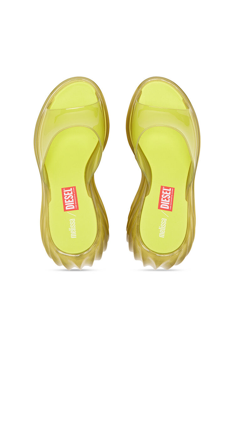 Platform mule in Melflex&reg;