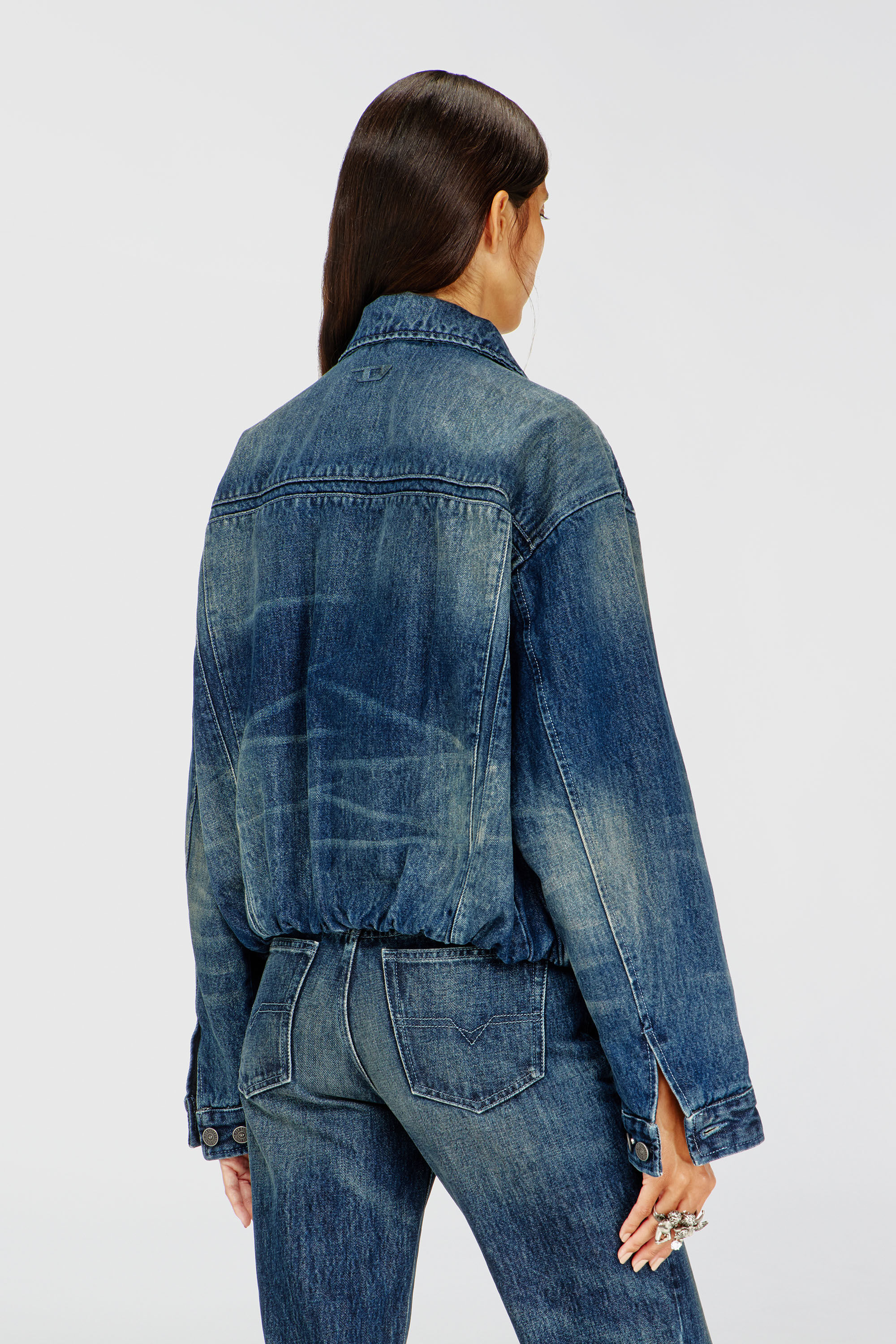 Diesel - DE-MORVI-FSJ, Woman's Elasticated trucker jacket in denim in Dark Blue - 4