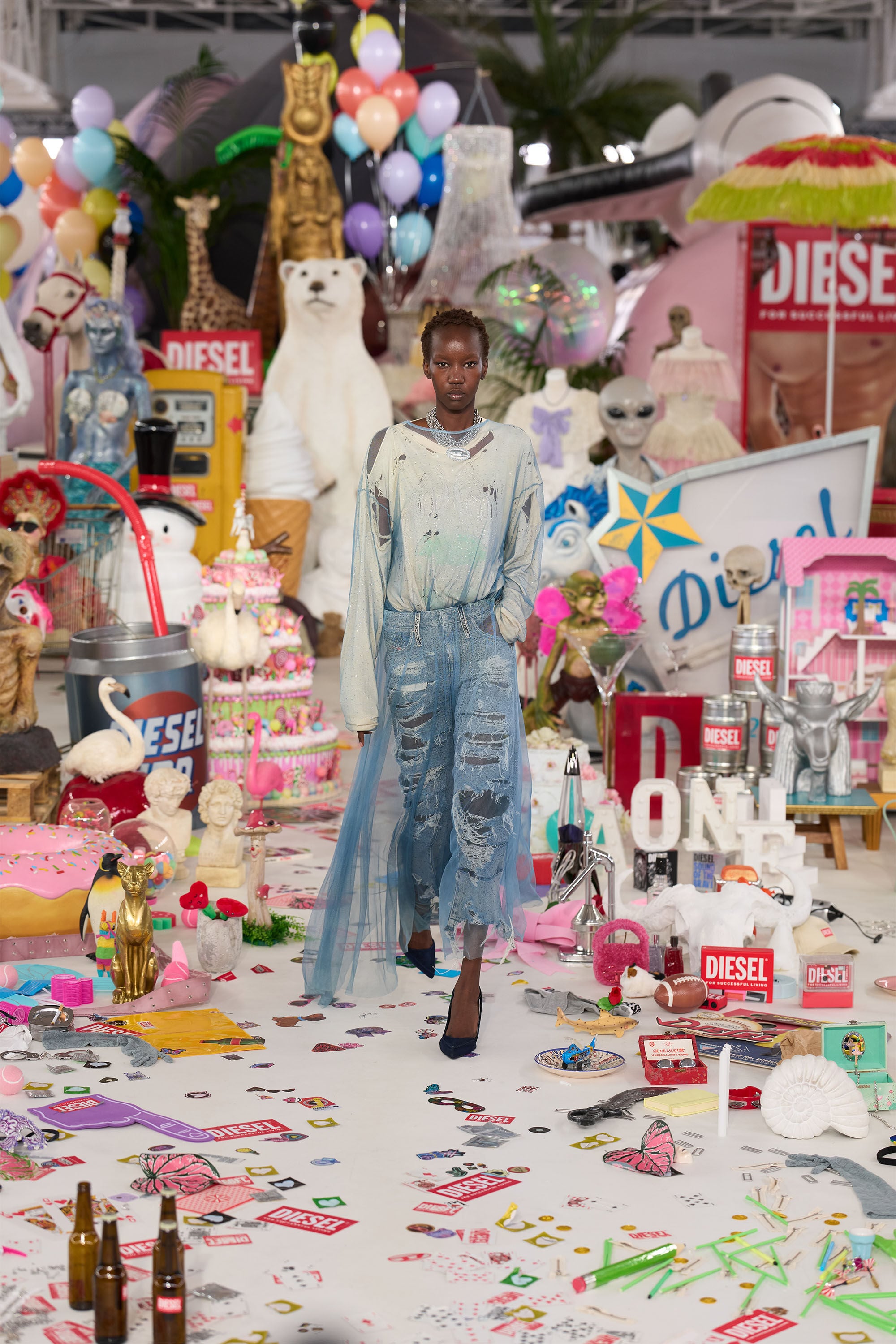Diesel - Woman's Regular Jeans D-Aisi 0DBER, Medium blue - 6