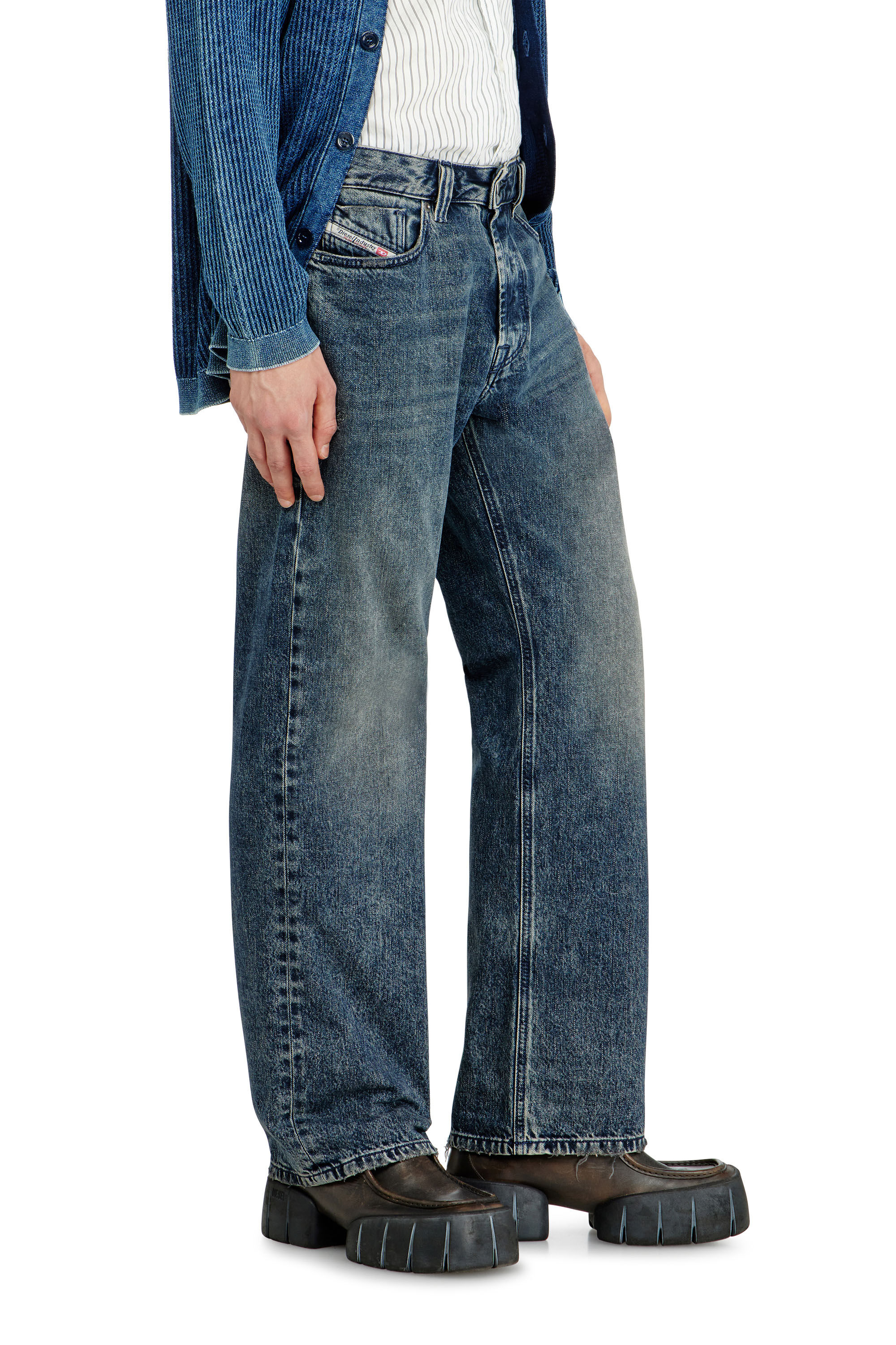 Diesel - Man's Relaxed Jeans 1980 D-Eeper 09N68, Dark Blue - 7