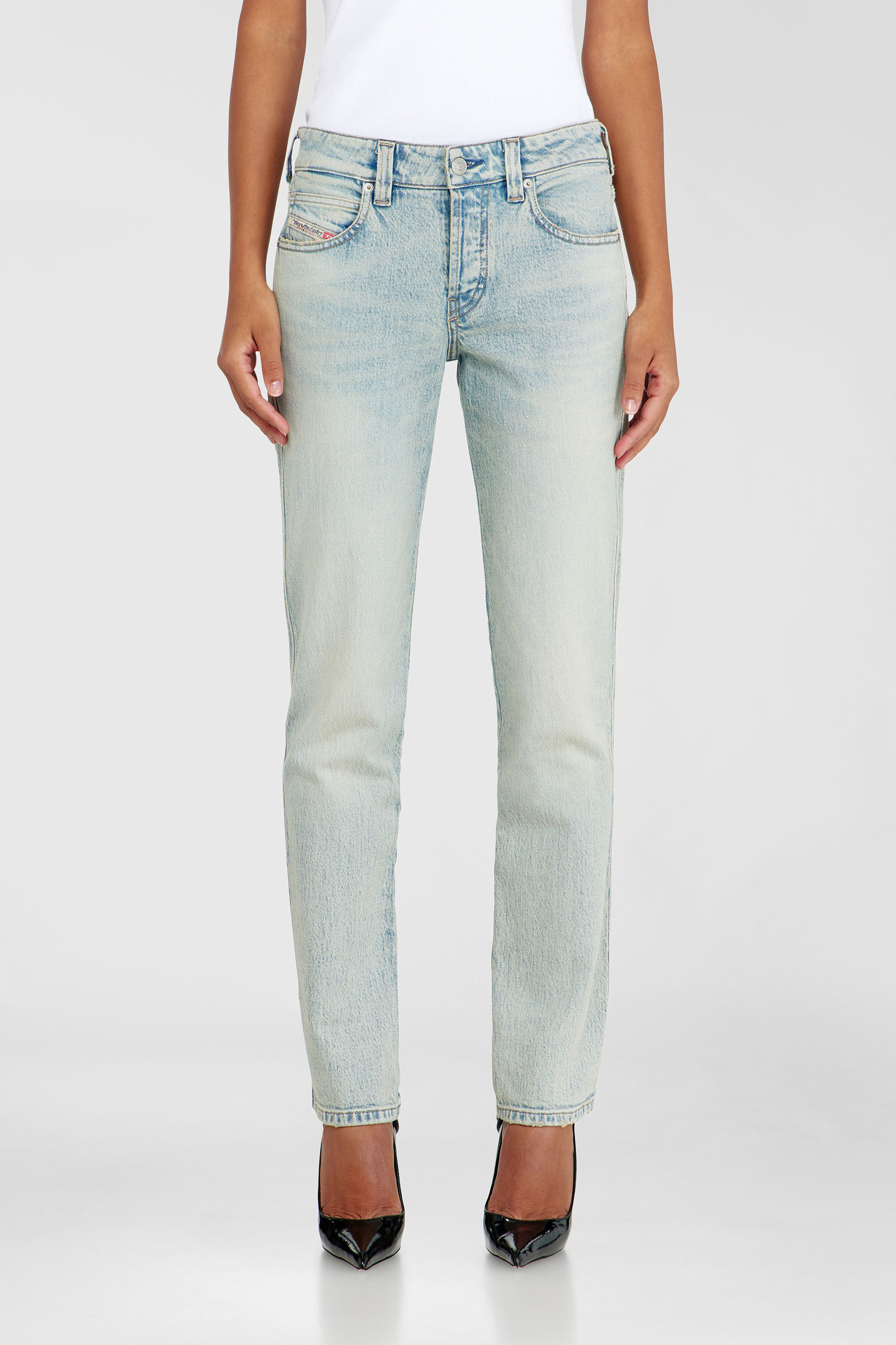 Diesel - Woman's Slim Jeans 1992 D-Jiann 0KBBK, Light Blue - 4