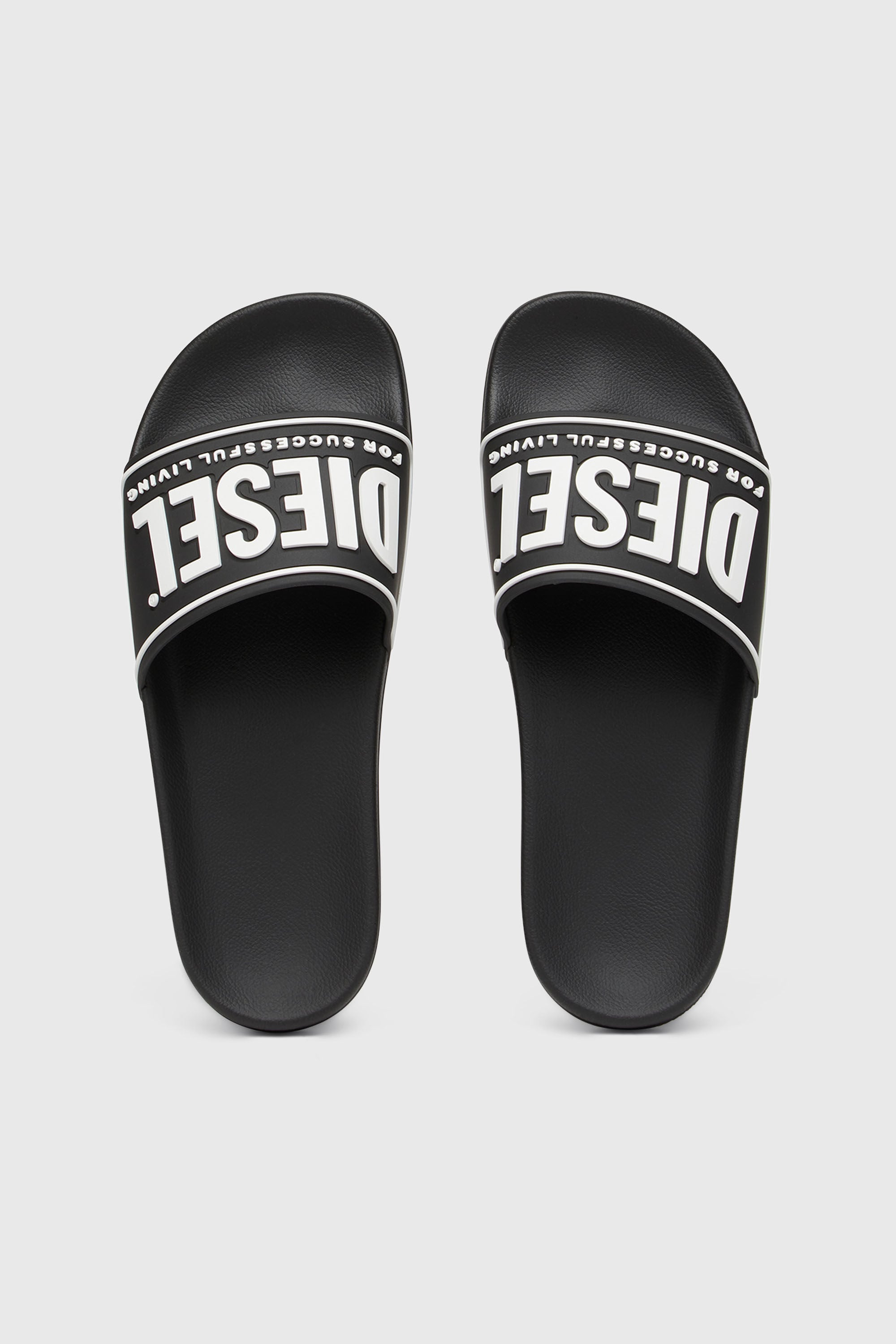 Diesel - SA-MAYEMI CC W, Woman's Sa-Mayemi-Rubber slides with embossed logo in Black - 4