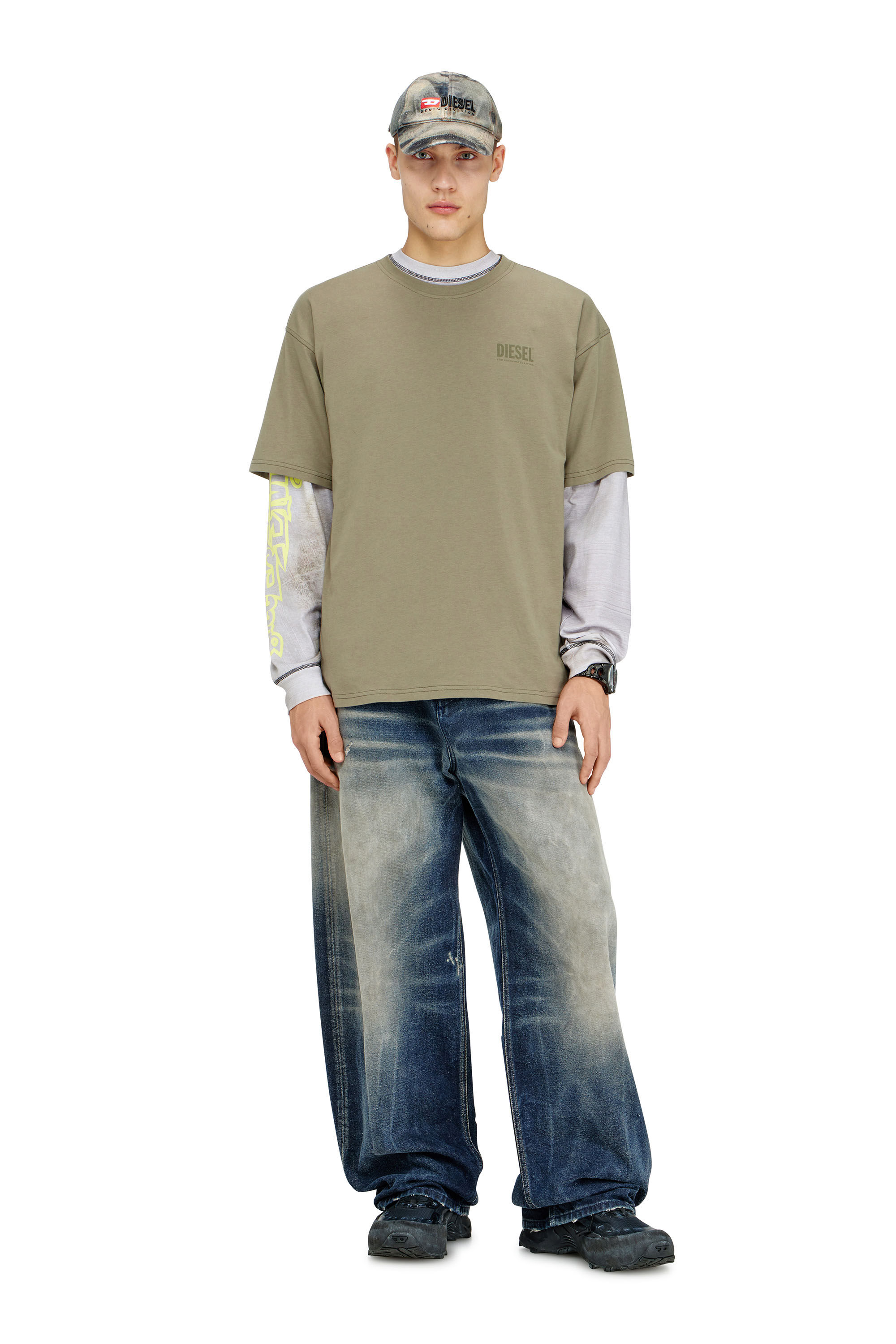 Diesel - T-BOXT-V8, Man's Relaxed T-shirt with back camo print in Military Green - 1
