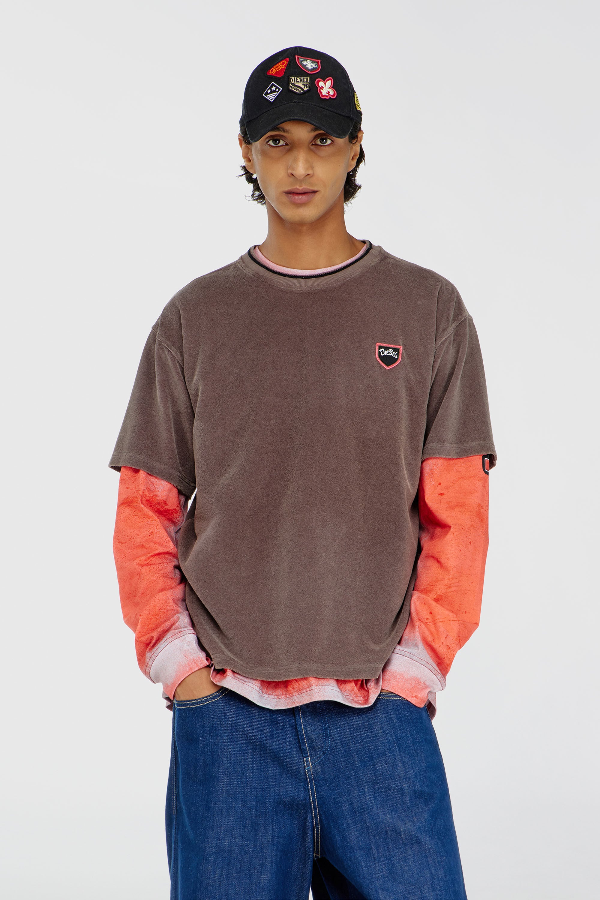 Diesel - T-SPONGY, Man's Chenille T-shirt with shield patch in Brown - 3
