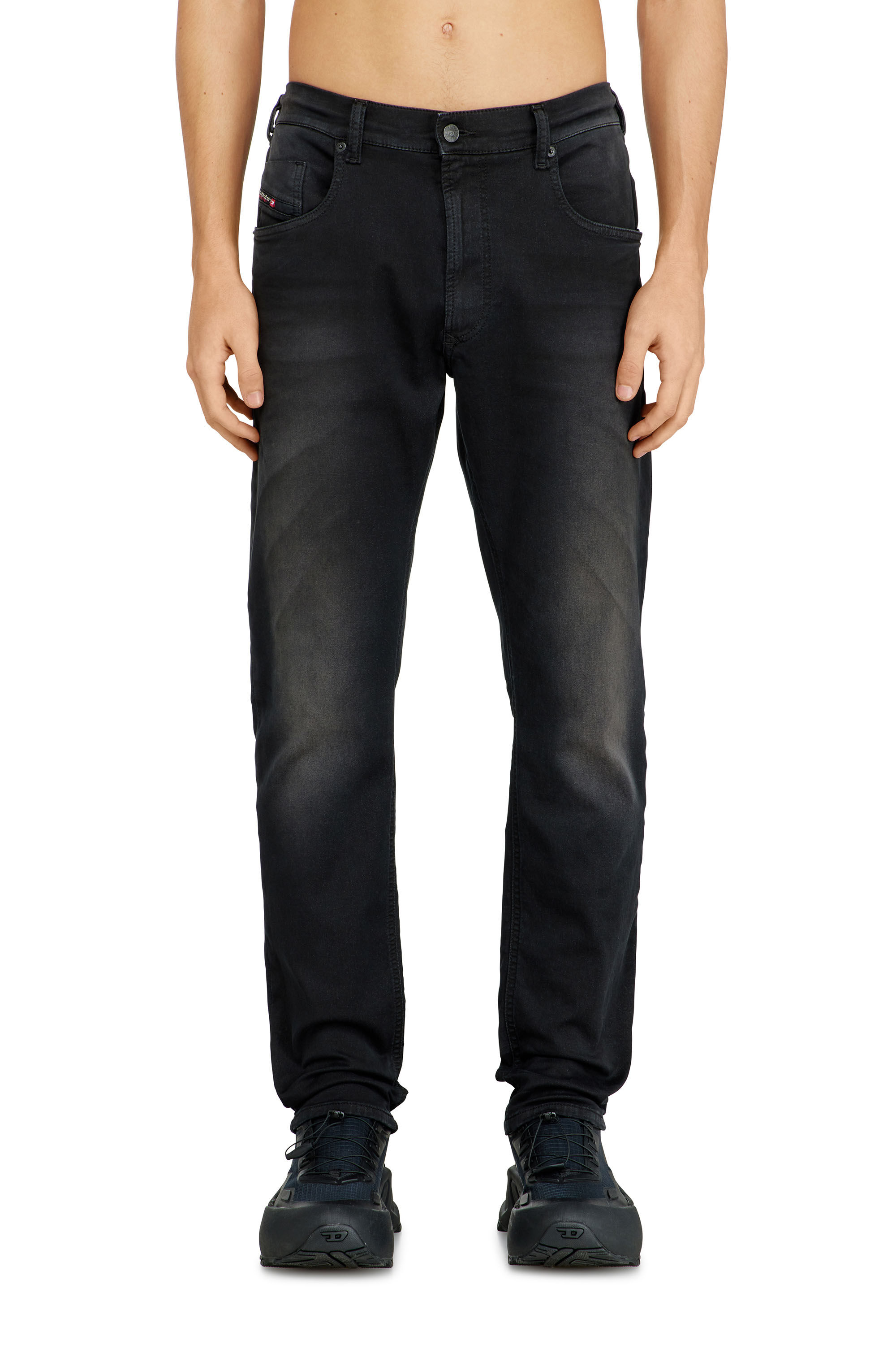Diesel - Man's Regular 2032 D-Krooley-BW Joggjeans&reg; 0670M, Black - 3