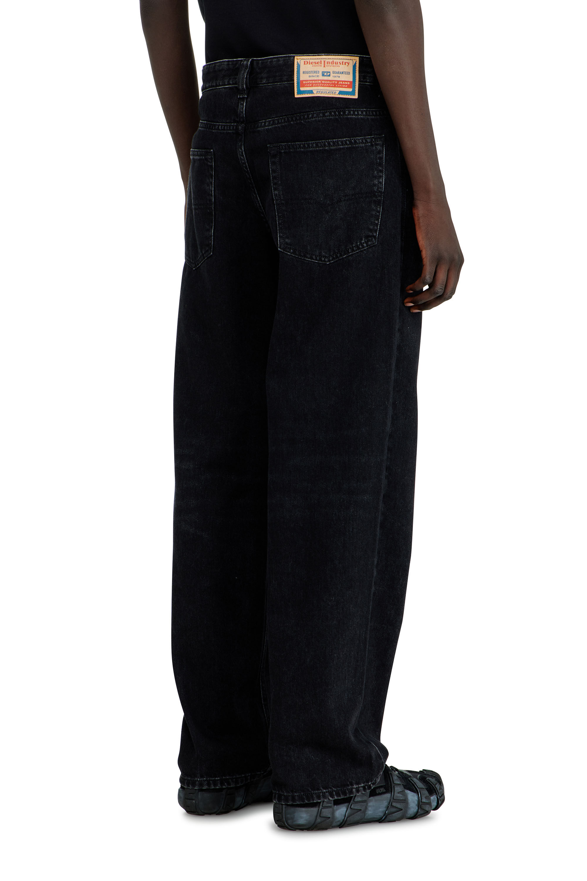 Diesel - Man's Relaxed Jeans 2001 D-Macro 09P09, Black/Dark grey - 5