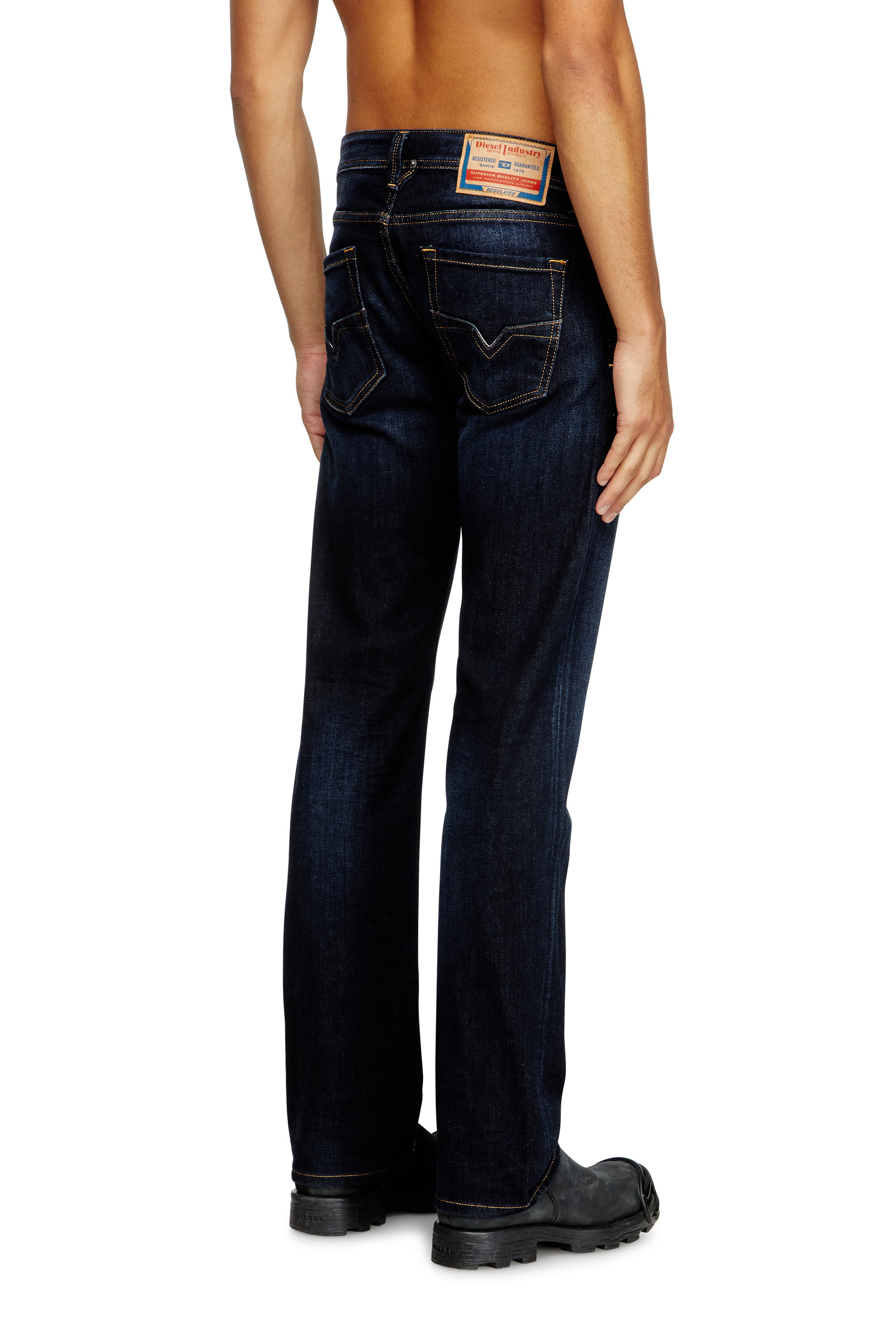 ルーク Men's Regular Jeans | Dark Blue | Diesel 1985 Larkee