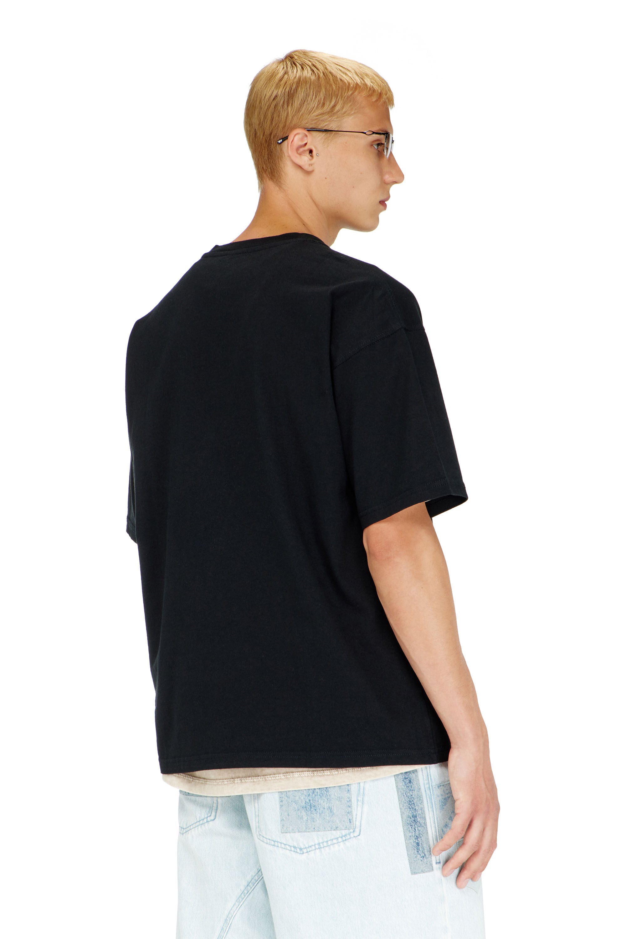 Diesel - T-BOXT-LAB, Man's T-shirt with jacquard logo patch in Black - 4
