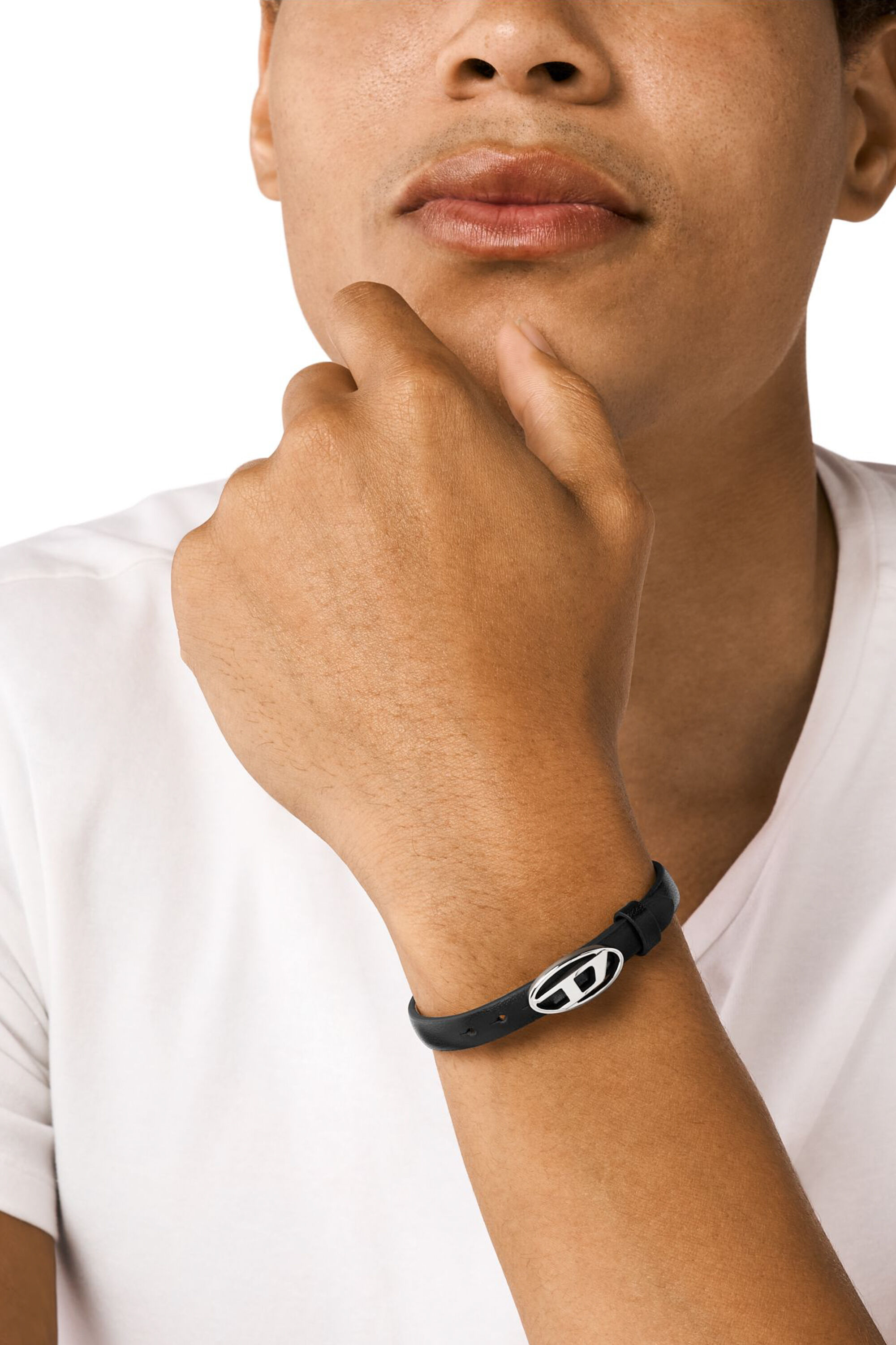 ★DIESEL★ Oval D Logo Leather Bracelet DX1516040 Women's Black Leather Stackable Bracelet | Black | Diesel