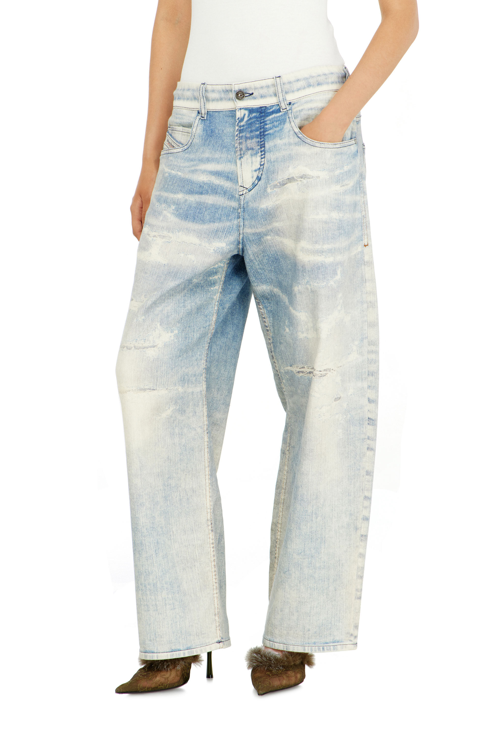 Diesel - Unisex's Relaxed 2097 D-Enim-M Joggjeans&reg; 068XM, Light Blue - 1