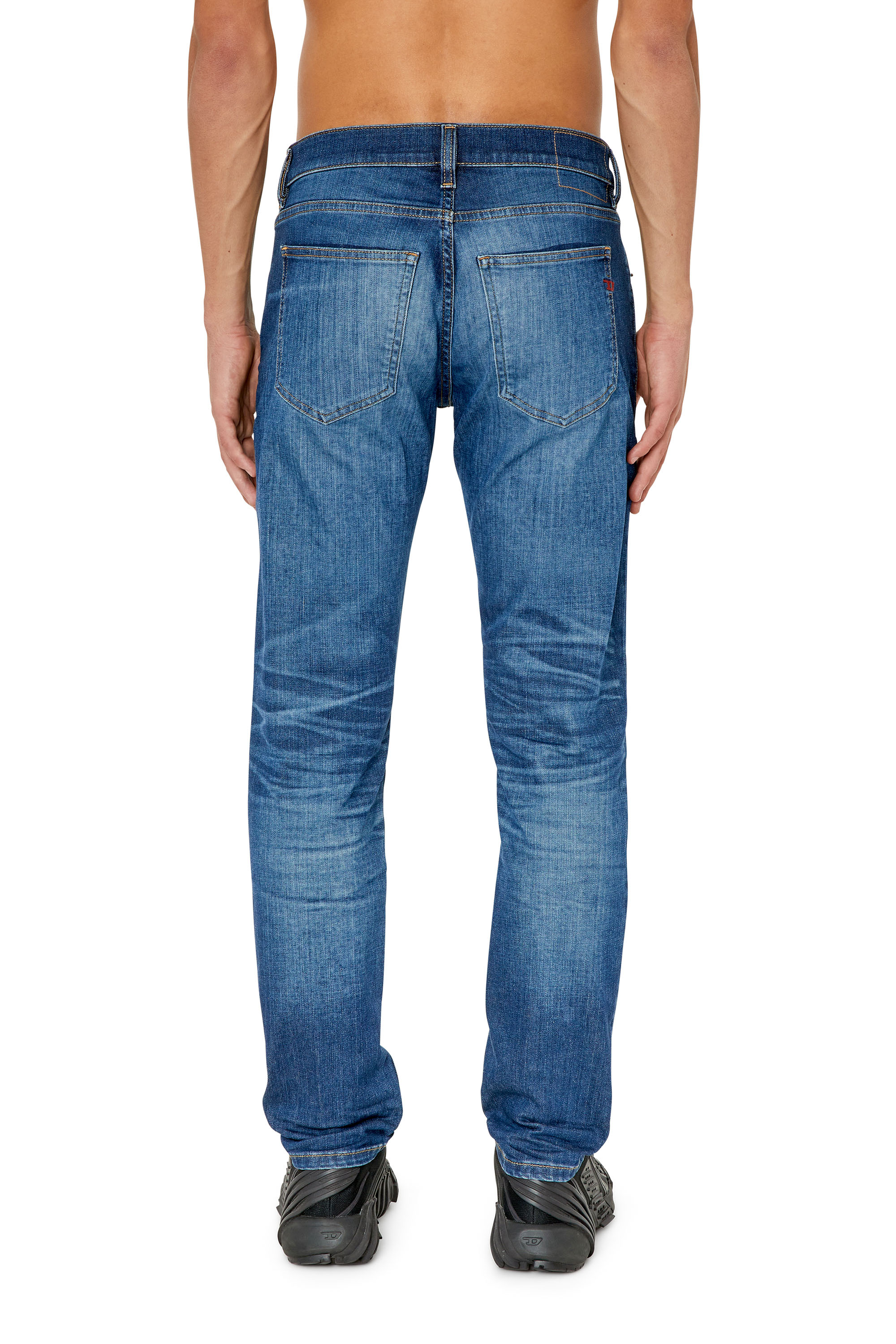 Diesel - 2019 D-Strukt 0NFAN Slim Jeans, Light Blue - Image 2