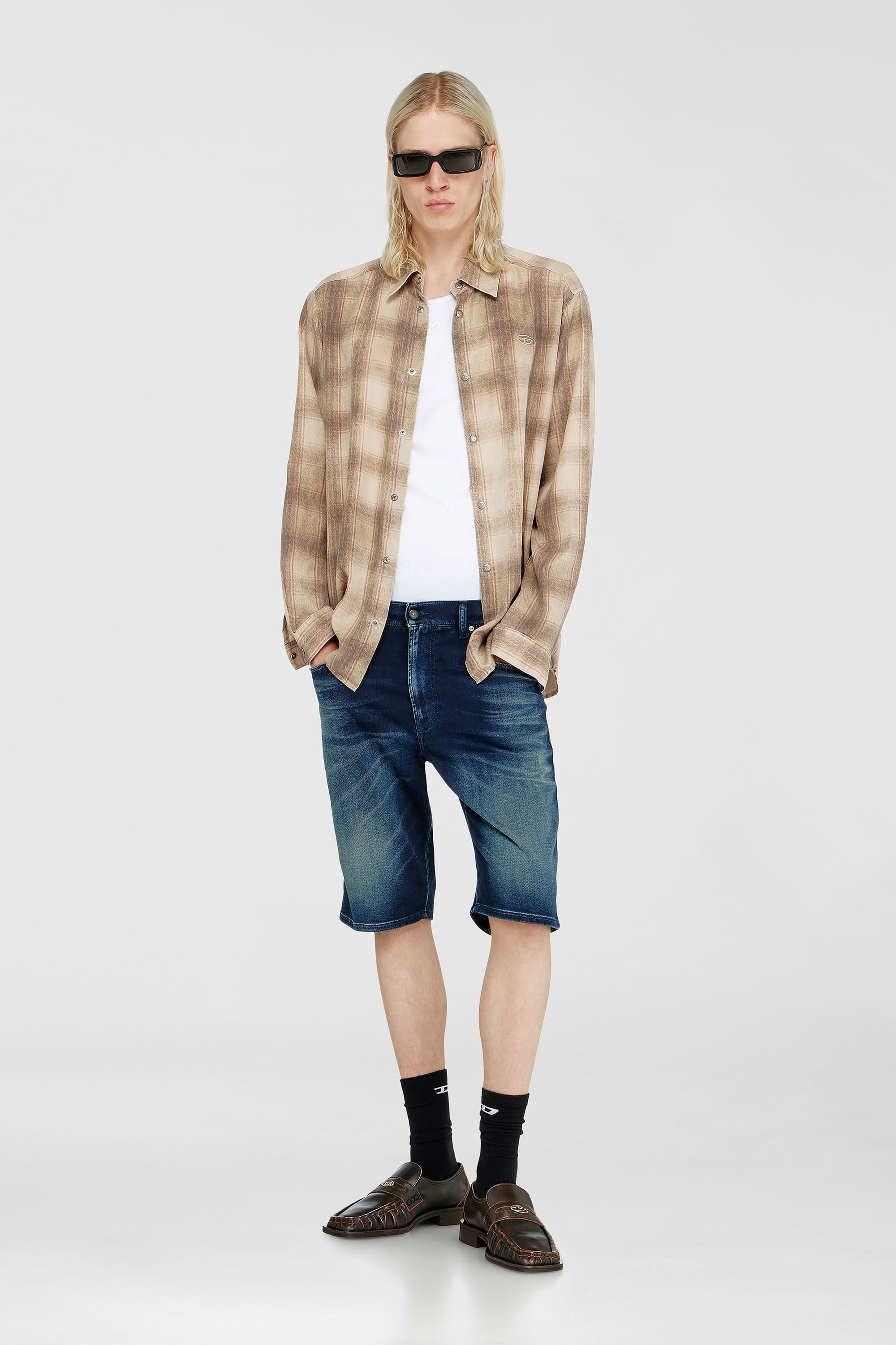 Chino shorts in shaded JoggJeans