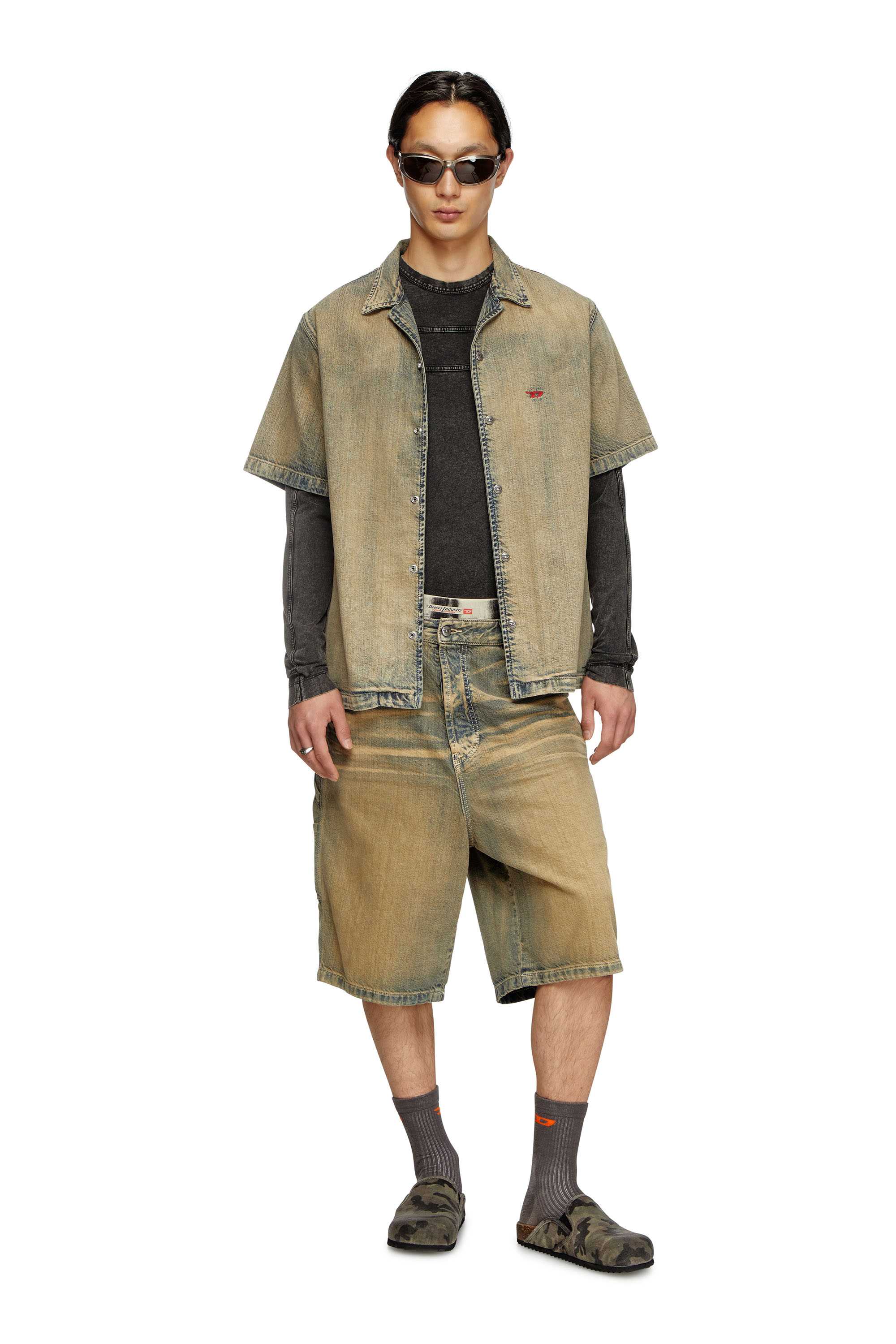 Diesel - D-LIVERY-SHORT, Man's Utility shorts in gold-brush denim in Brown/Blue - 2