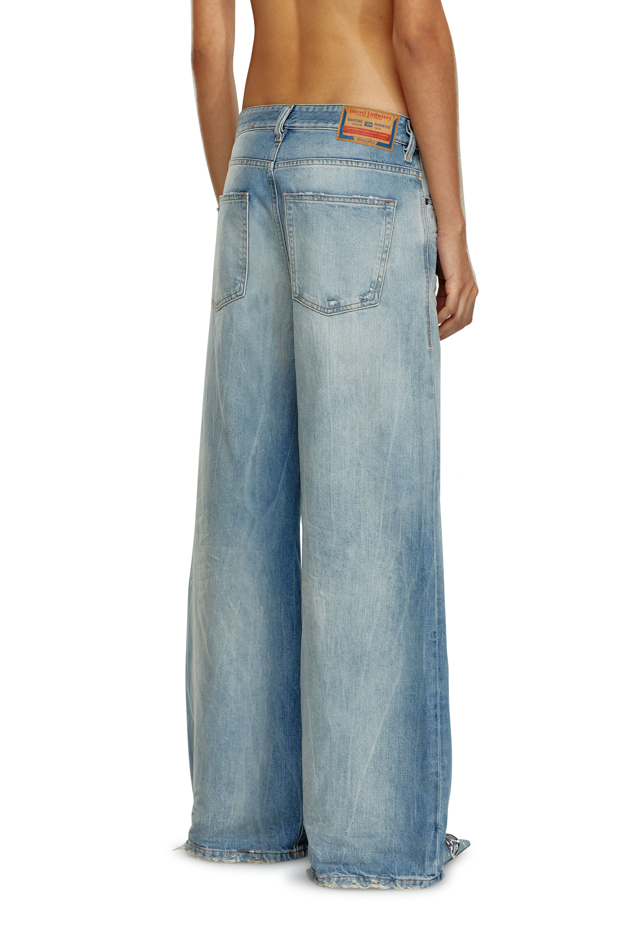 Diesel - Woman's Relaxed Jeans 1996 D-Sire 09H58, Light Blue - 4