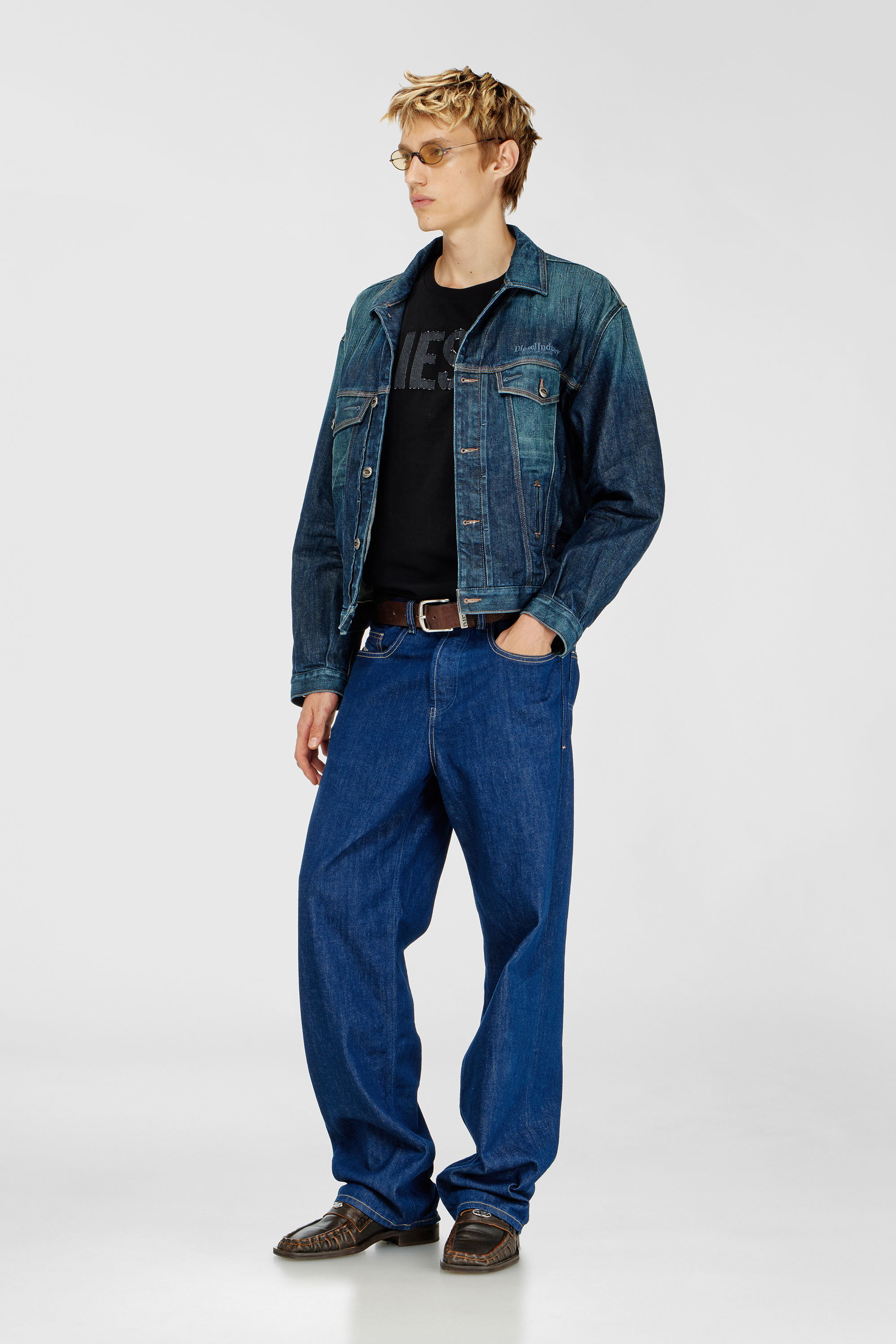 Diesel - T-JUST-APP-T92, Man's Cotton T-shirt with tonal Diesel logo print in Black - 2