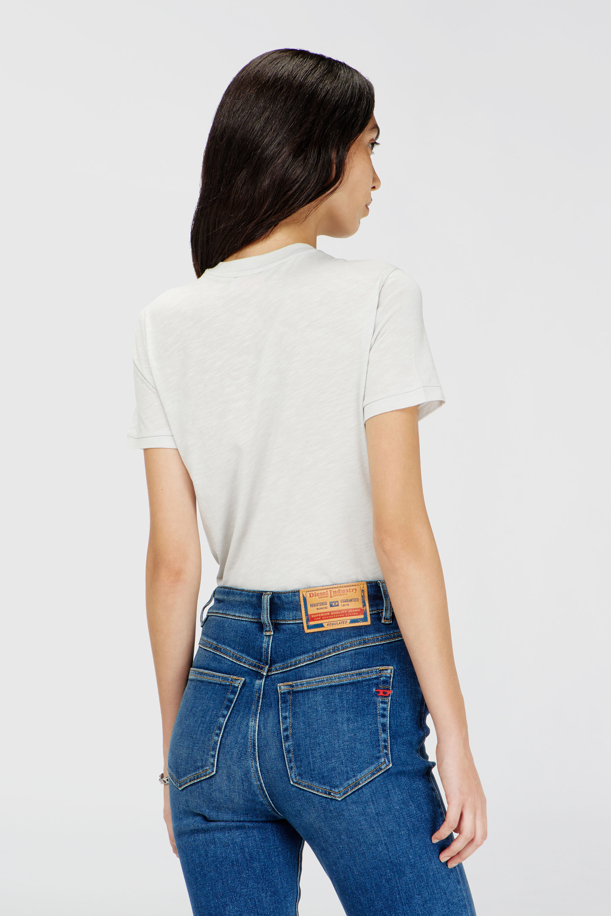 Diesel - T-REG-B1, Woman's T-shirt in slub jersey with crack print in White - 3