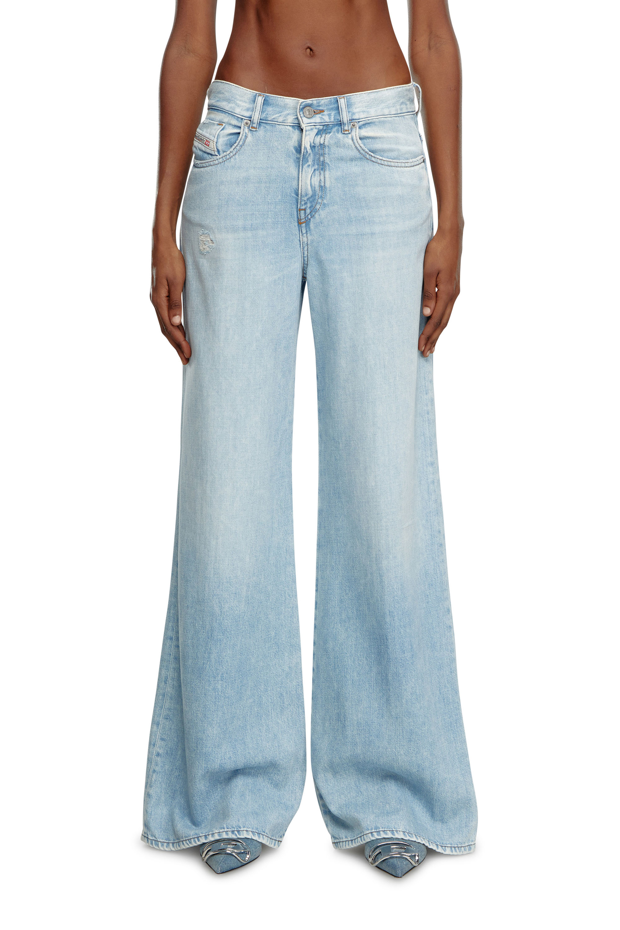 Diesel - Woman's Flare Jeans 1978 D-Akemi 068MQ, Light Blue - 2