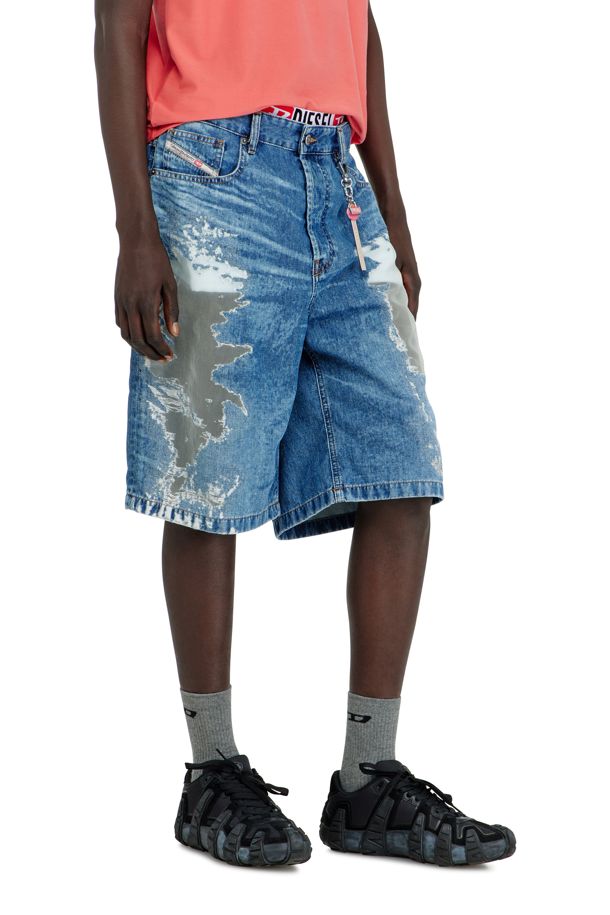 Diesel - PR-DE-SIRE-SHORT, Unisex's Shorts in devor&eacute; denim in Medium blue - 4