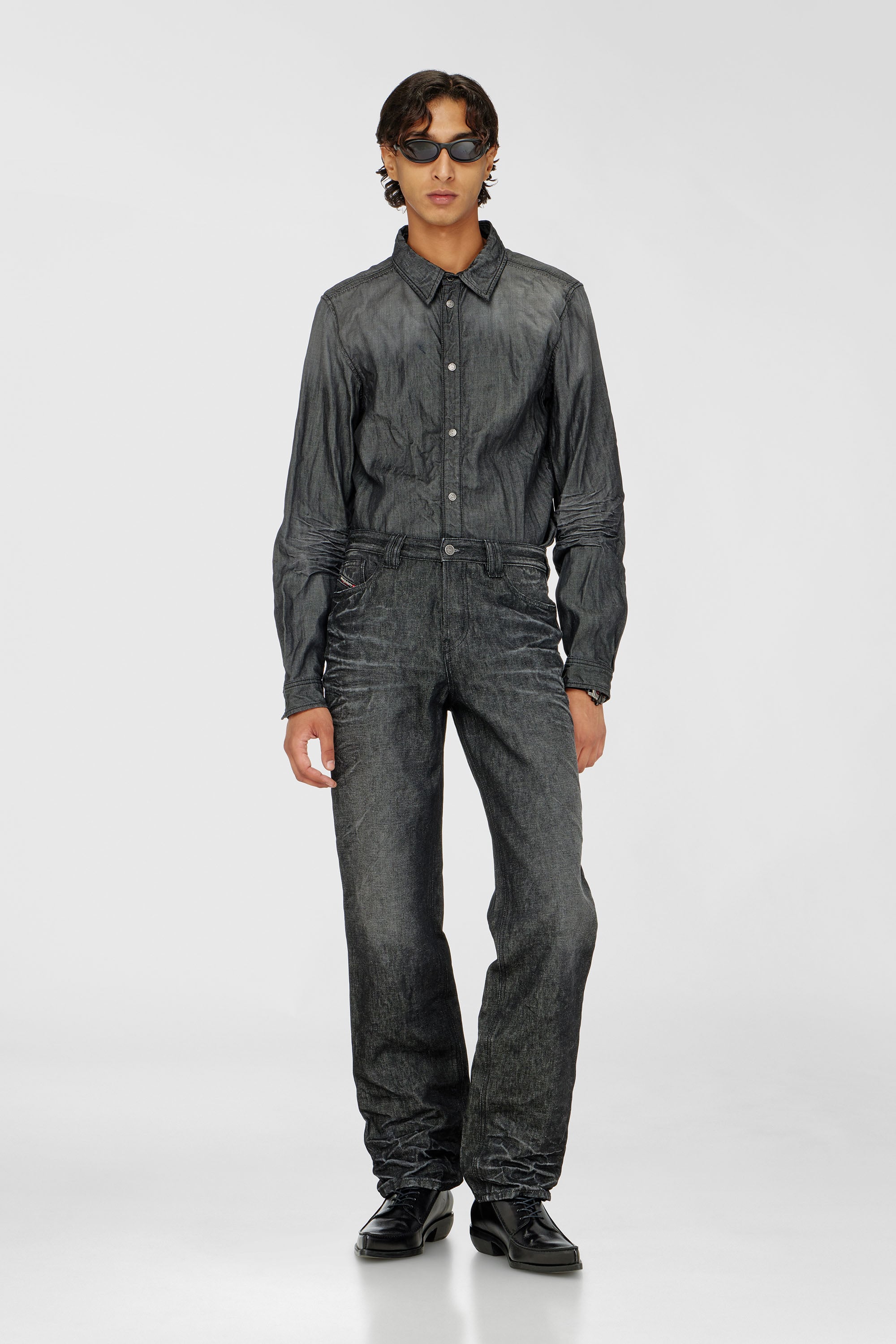 Shirt in creased denim