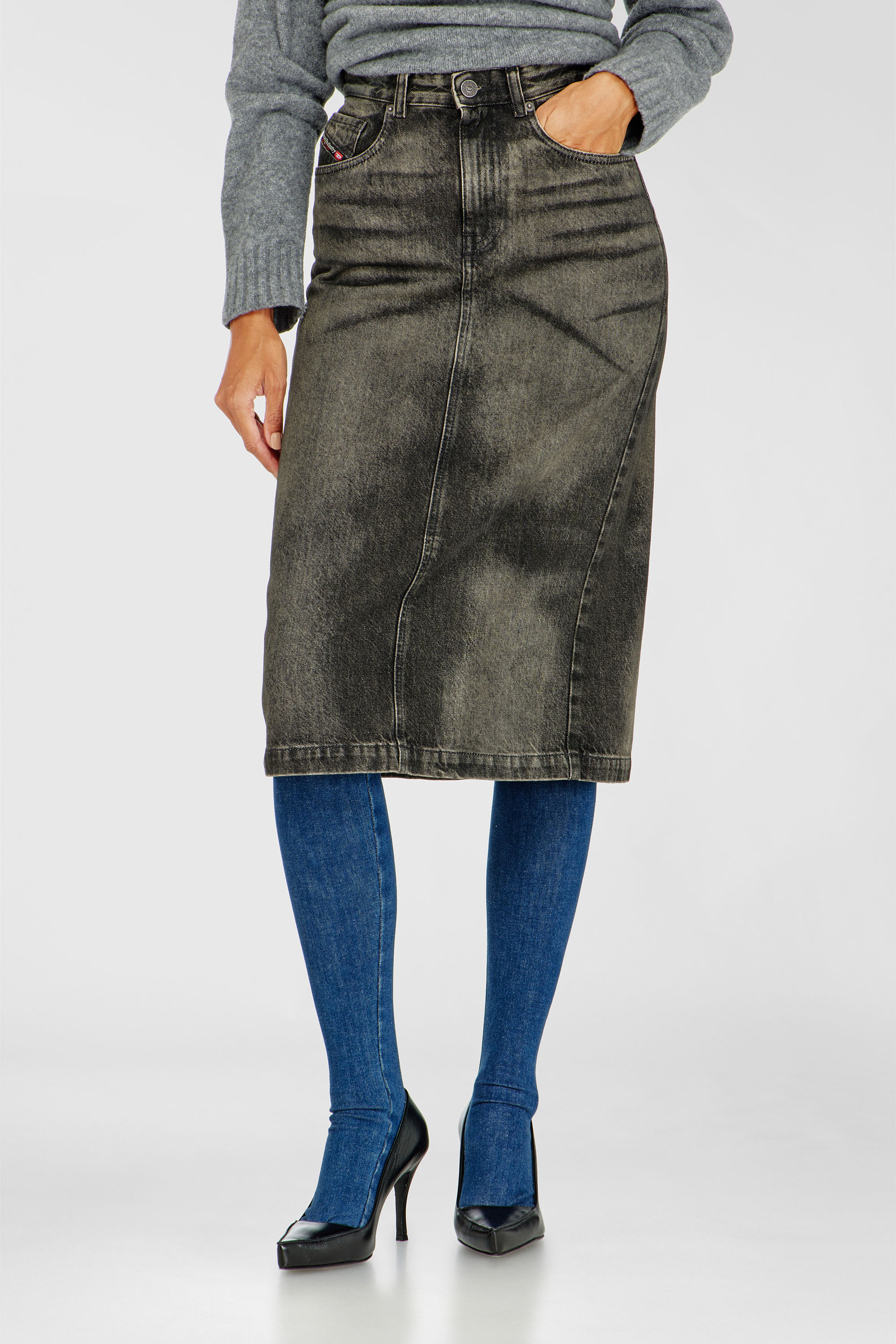 Diesel - DE-PENDY-FSJ, Woman's Pencil skirt in dirty-effect denim in Black/Dark grey - 3