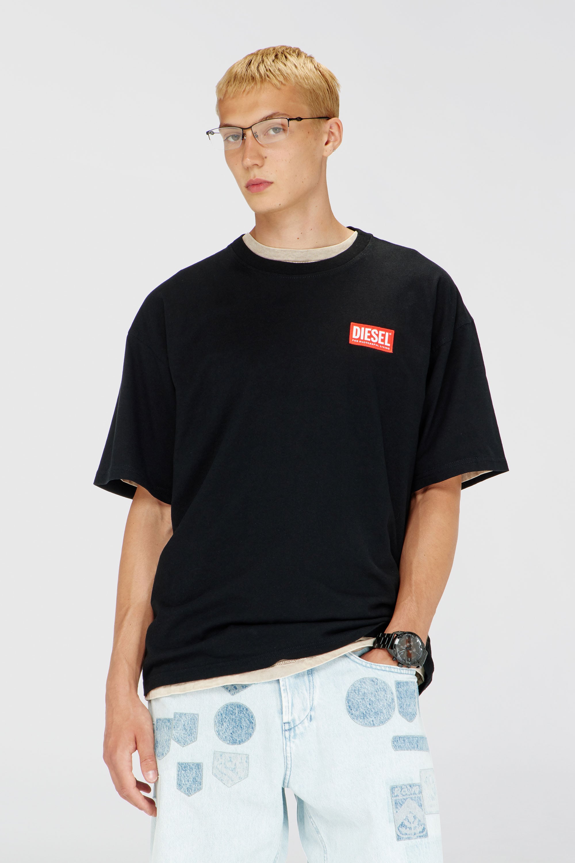 Diesel - T-BOXT-LAB, Man's T-shirt with jacquard logo patch in Black - 1