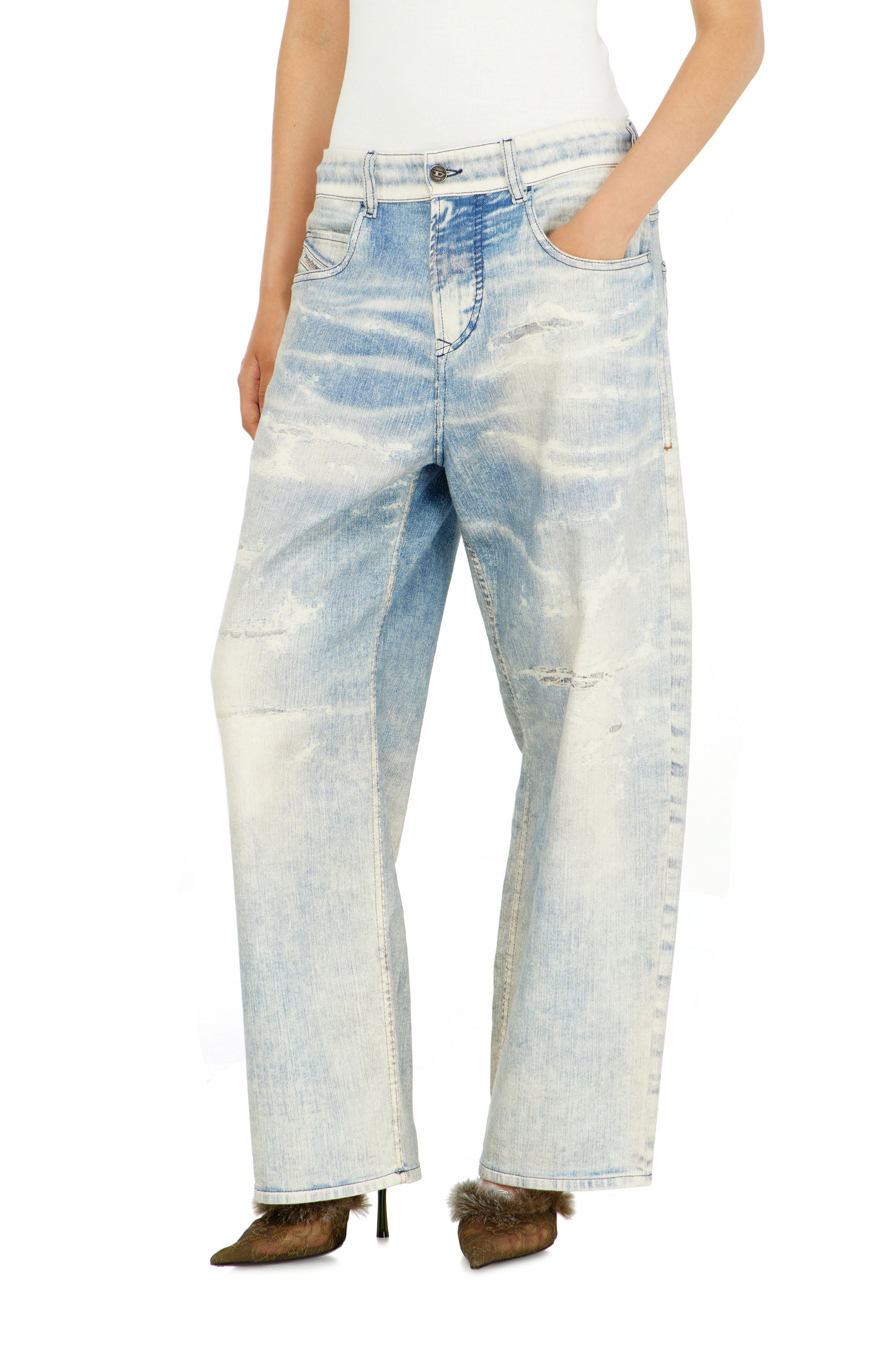 Diesel - Unisex's Relaxed 2097 D-Enim-M Joggjeans&reg; 068XM, Light Blue - 1