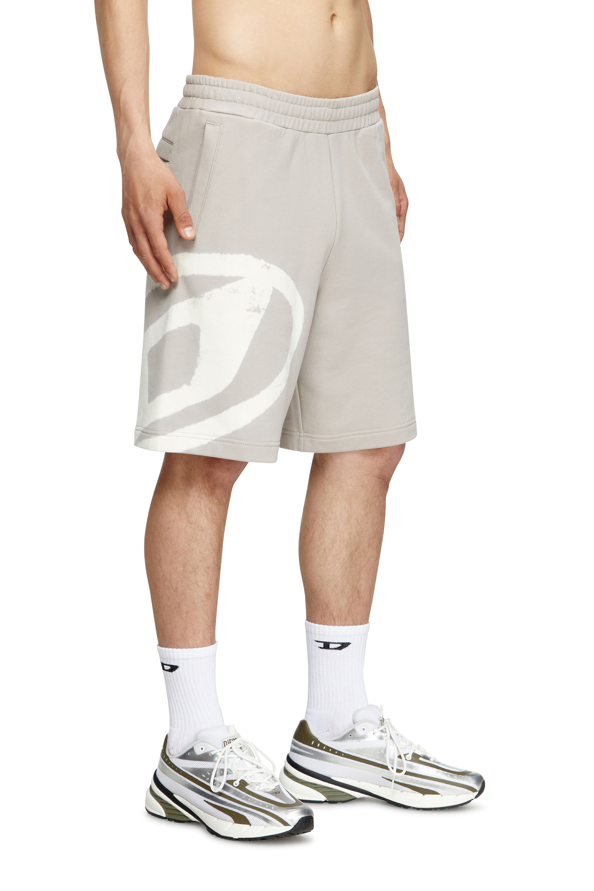 Diesel - P-CROW-BLEACH, Man's Sweat shorts with bleached logo in Grey/White - 1